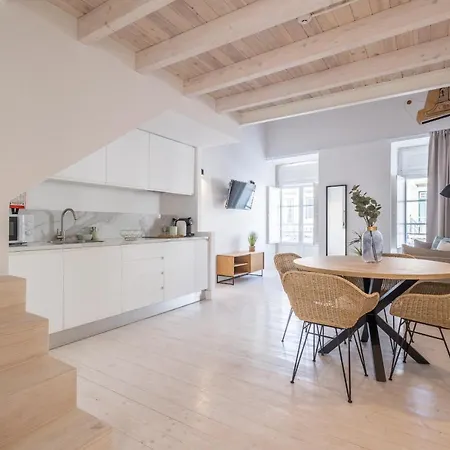 Lodo Suits Arco - Mezanino By Hd * Distrito de Faro